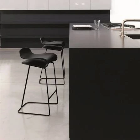 KRISTALIA Tabouret BCN Lifestyle Black.webp