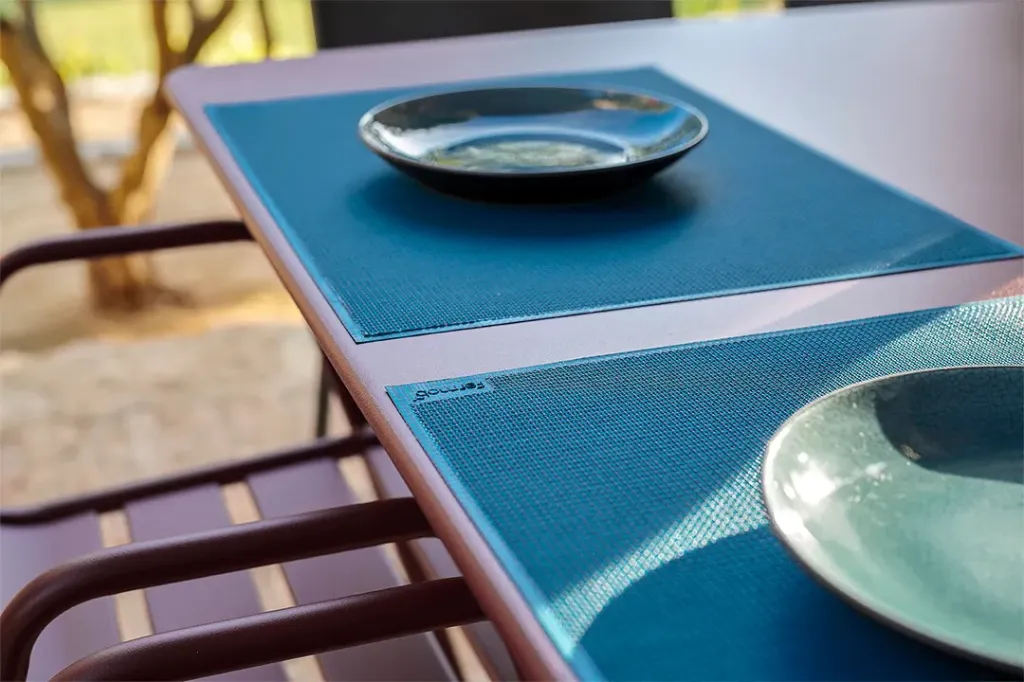 FERMOB Set de table BASICS Acapulco Lifestyle.webp