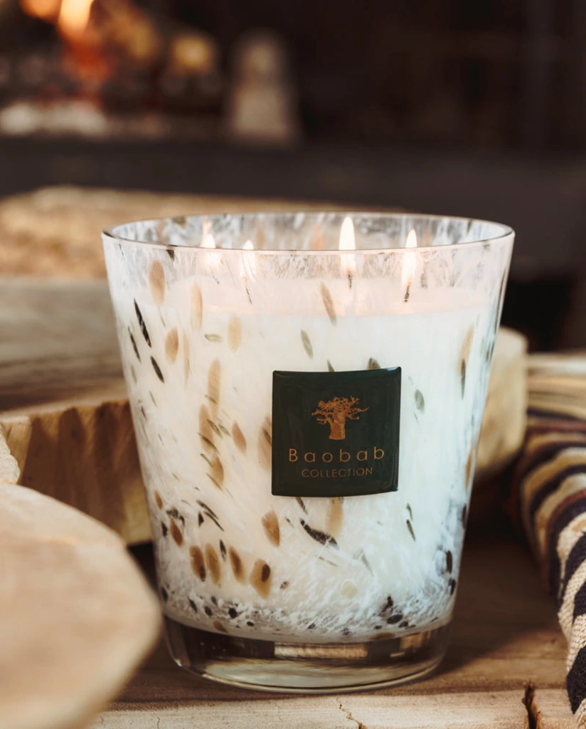 BAOBAB - Bougie HALONA White World MAX16 Lifestyle.webp